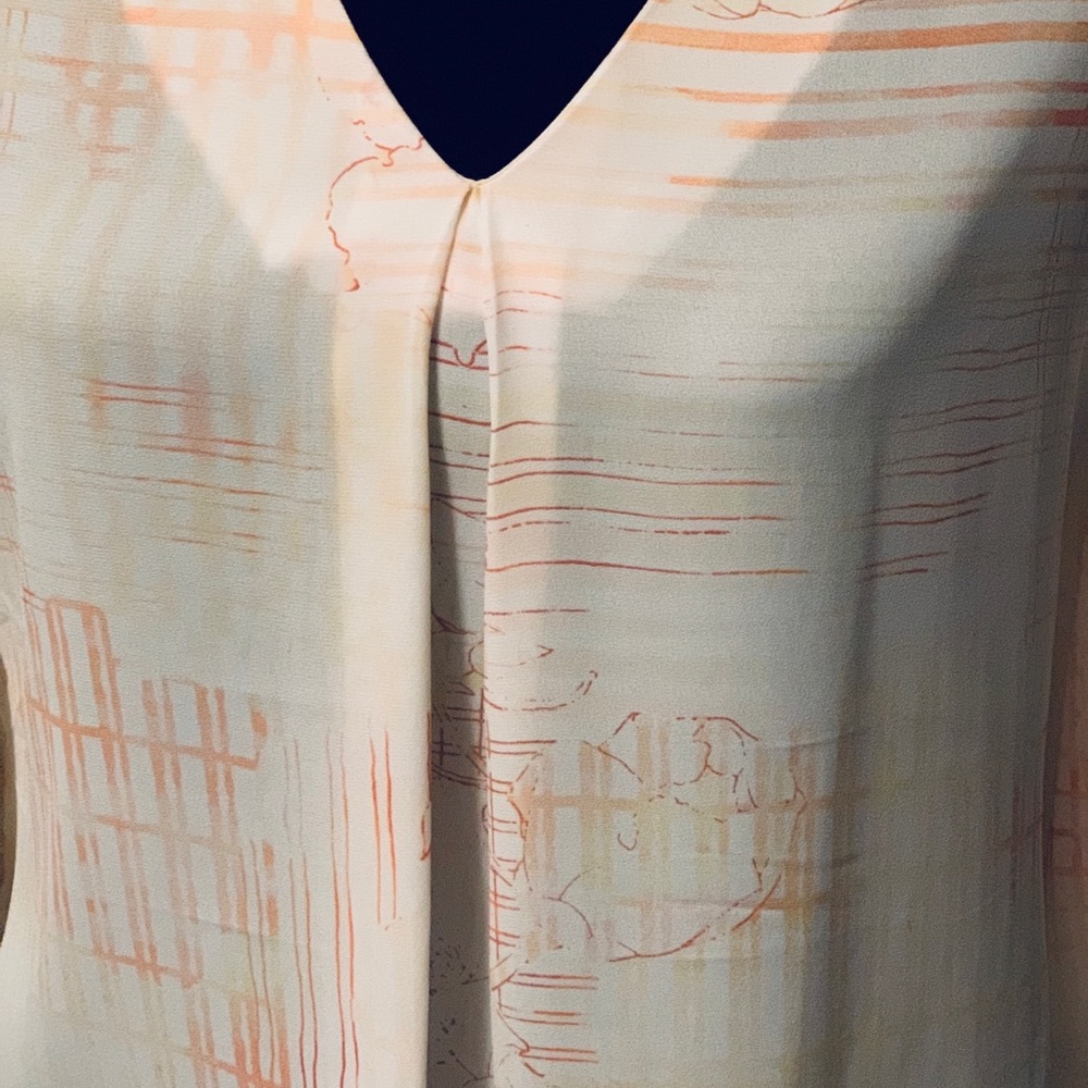 Cute Spring Blouse - Picture 3 of 7